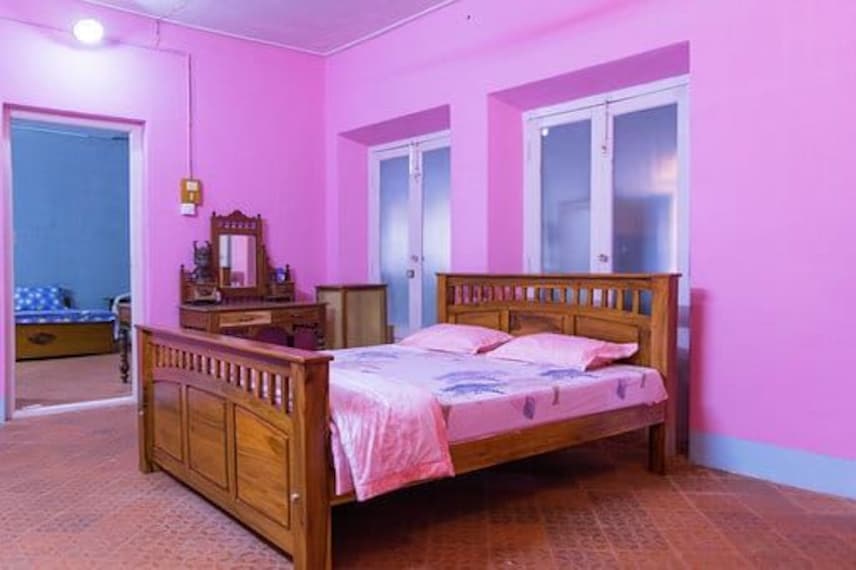 Tipperary Colonial Bungalow-2